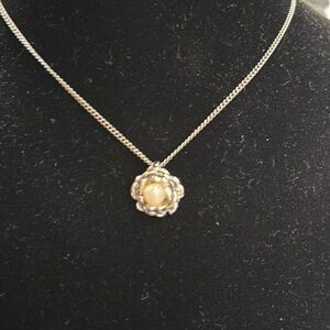 Vintage costume flower pearl necklace.  Silver tone.  16 inch